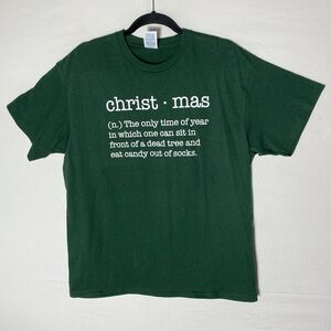Delta Pro Weight Green Christmas Graphic Tee Crew Neck T Shirt L